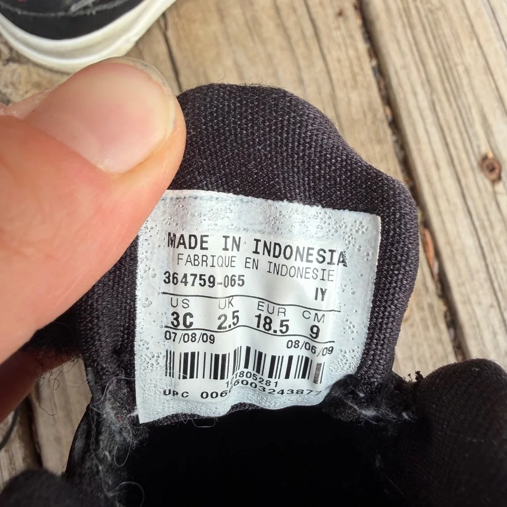 VTG 09 Nike Air Jordan Toddler Shoes 3C Black Red White Retro Mid Top 364759-065